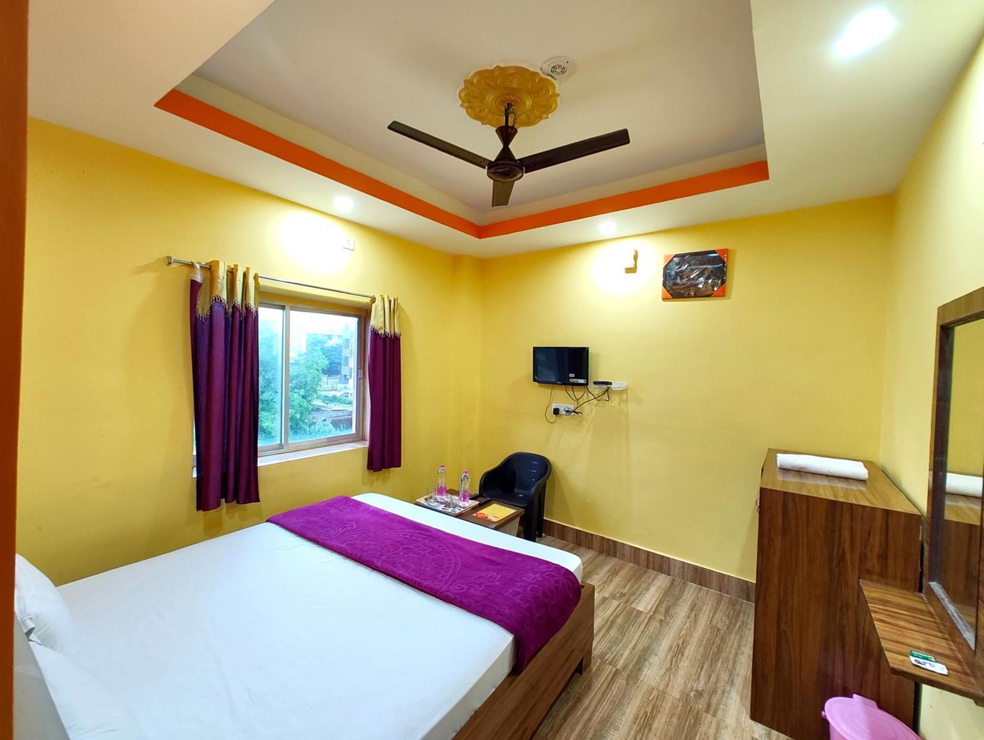 Goroomgo Sahoo Palace Puri - Prime Location Near Sea Beach - Excellent Service With Parking Facilities Exterior foto